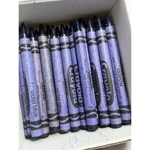 Retired Collectible Crayola Violet Blue Crayons Box Of 24